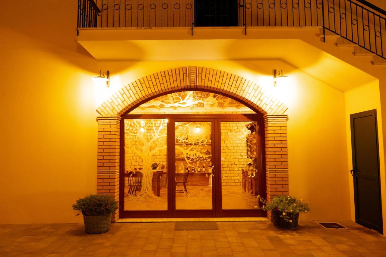 Agriturismo Casa Chiara Latina Zewnętrze zdjęcie