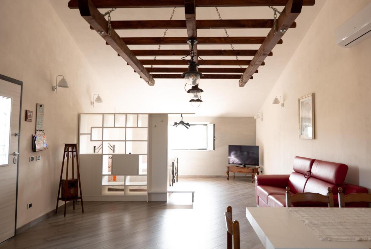 Agriturismo Casa Chiara Latina Zewnętrze zdjęcie