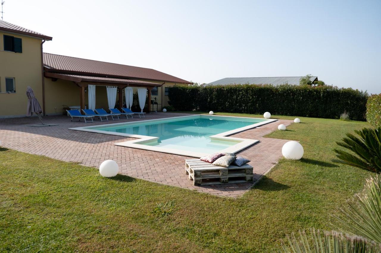 Agriturismo Casa Chiara Latina Zewnętrze zdjęcie