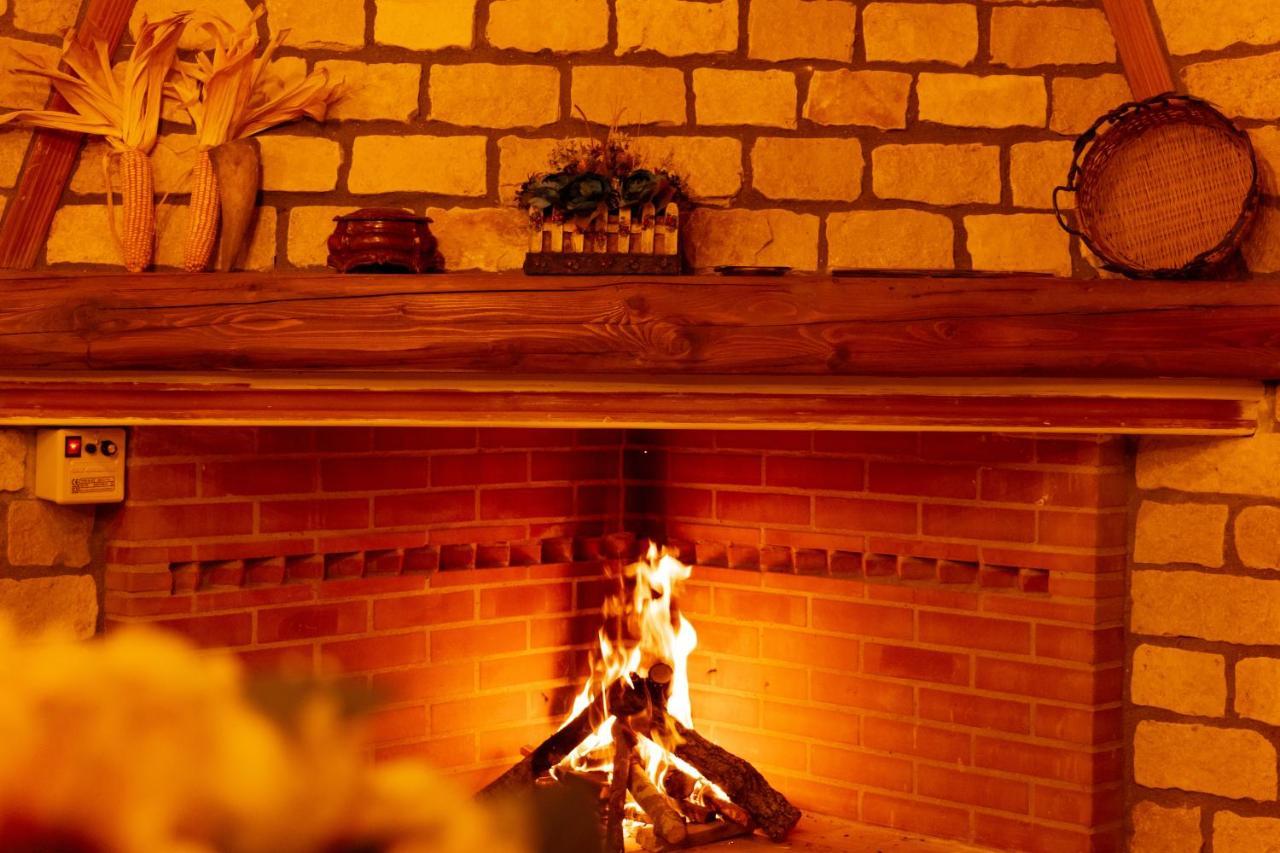 Agriturismo Casa Chiara Latina Zewnętrze zdjęcie
