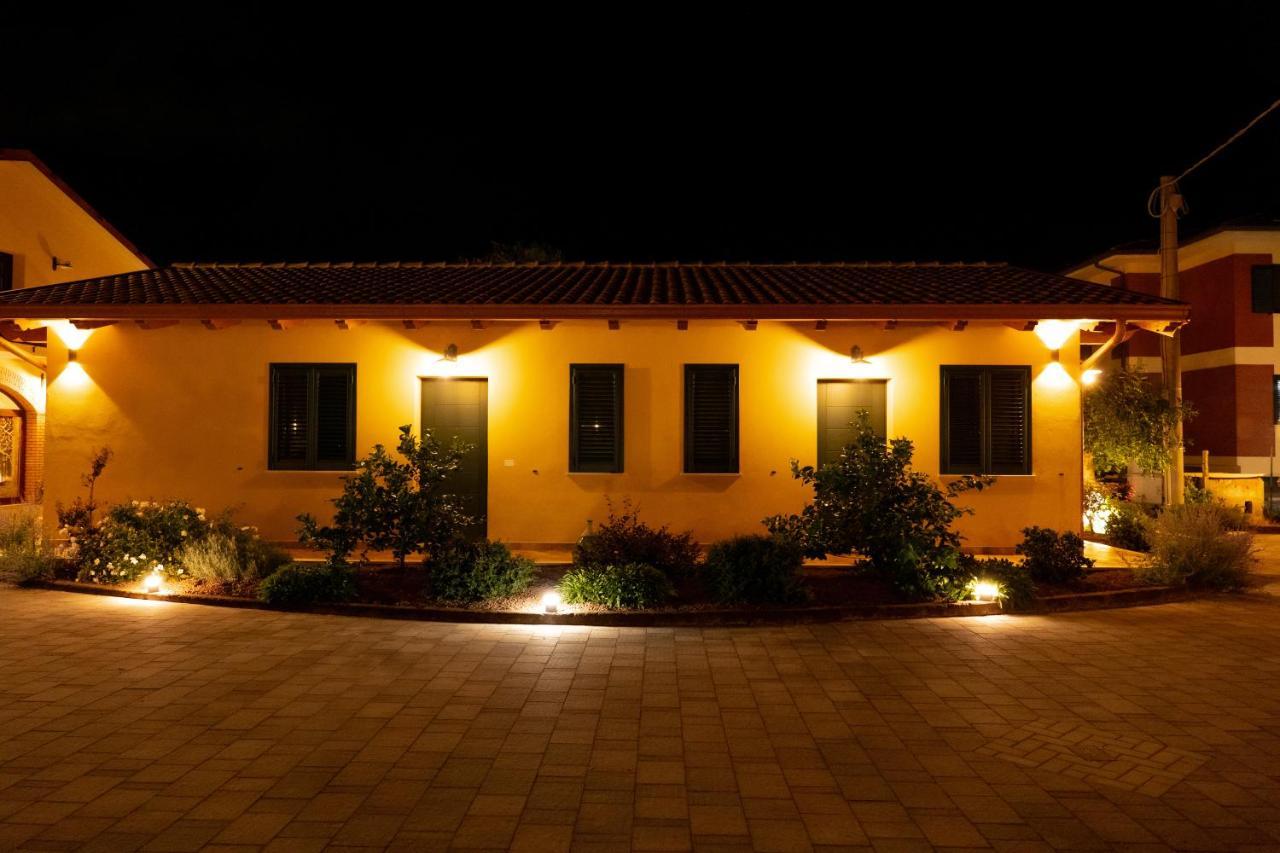 Agriturismo Casa Chiara Latina Zewnętrze zdjęcie